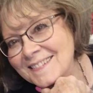 Meet your Posher, Darlene